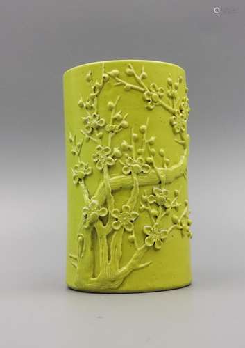 CHINESE YELLOW GLAZED PLUM FLOWER VASE