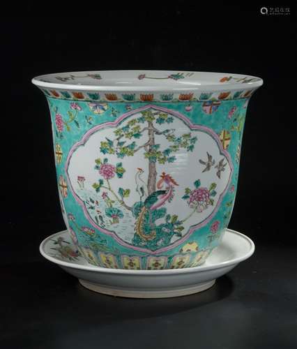 CHINESE FAMILLE ROSE PLATER'S POT