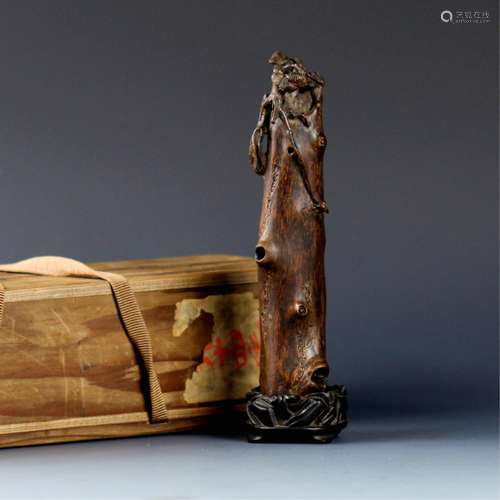 CHINESE CHENGXIANG WOOD INCENSE HOLDER