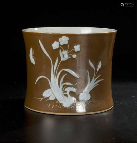 CHINESE QING DYNASTY SOY GLAZED BRUSH POT