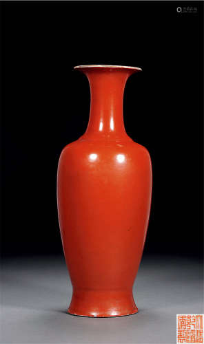 红釉素身观音瓶