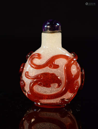 Chinese Ruby Red Peking Glass Overlay Snuff Bottle