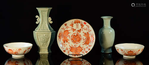 Collection of Five Chinese Porcelain Articles