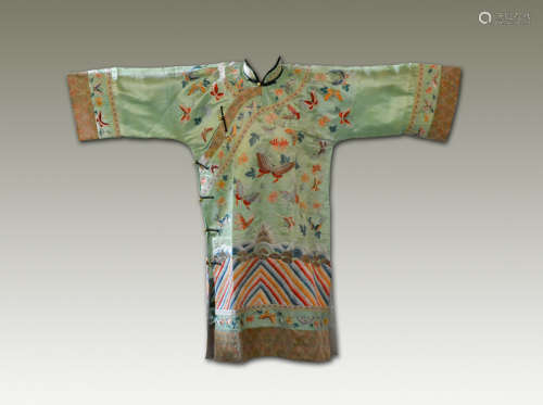 Chinese Green Lady Embroidery Robe