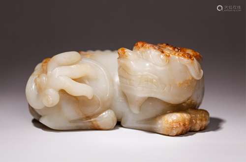 CHINESE WHITE JADE CARVED BEAST