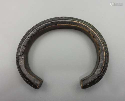 INDIAN BRONZE BANGLE WITH SNAKE CARVING