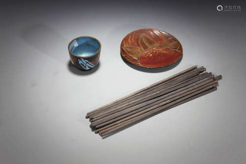 清 民国 铜胎珐琅口杯、乌木筷子十双、佛手瓜漆雕圆盒