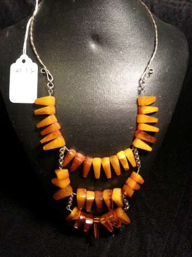 Old NATURAL AMBER MILA NECKLACE