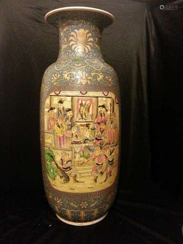 Antique Chinese Famille Rose Porcelain VASE