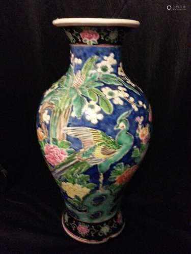 Chinese Famille Rose enameled porcelain VASE