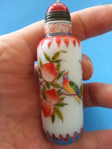 SNUFF BOTTLE