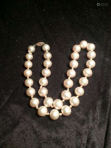 Pearl Necklace