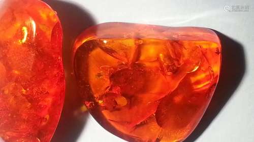 ANTIQUE AMBER