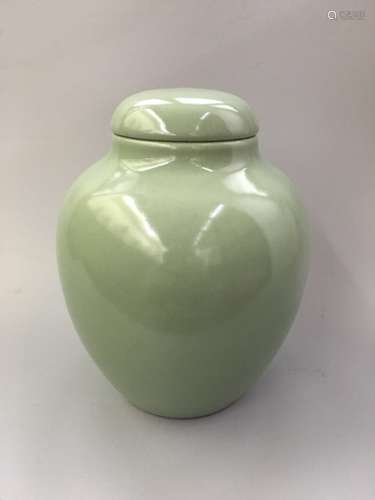 Chinese Celadon Glazed Porcelain Cover Jar