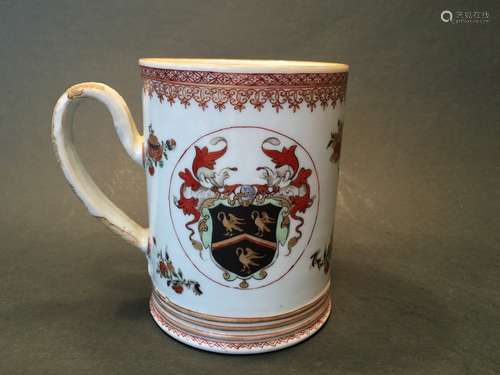 ANTIQUE Chinese Large Armorial Mug, 18th C. 5 1/2