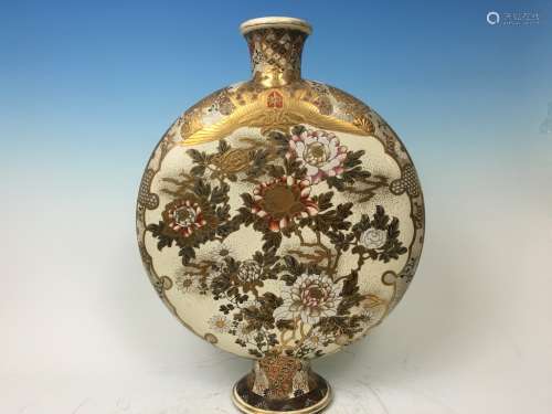 ANTIQUE Japanese Huge Satsuma Moon Flask Vase with flowers, Meiji period.  19 1/2