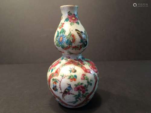ANTIQUE Chinese Large Rose Medallion Double Gourds Bottle, 19th Century. 6