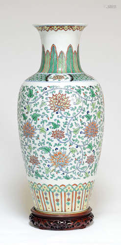 Large Chinese Dou-Cai Baluster Vase