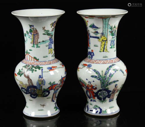 Pr. Chinese Famille Rose Vases