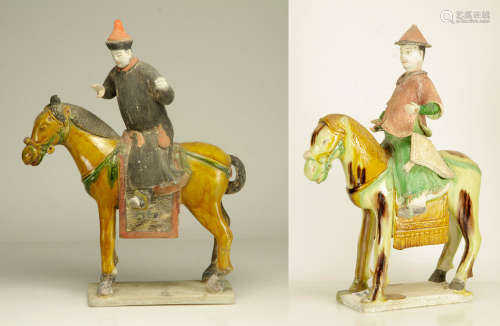 Two Yuan-Ming Dynastes Pottery Figures on Horsebacks
