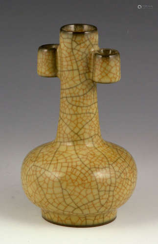 Chinese Ge Type Vase