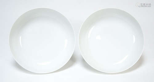 Chinese Monochrome White Saucer Dishes