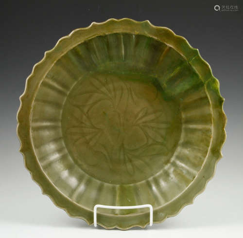 Chinese 18th/19th C. Celadon Platter