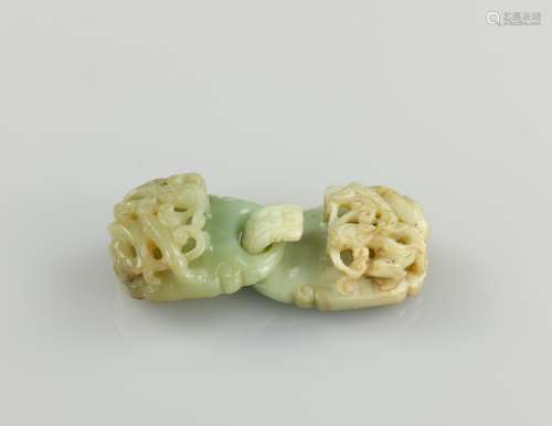 Qing -A Celadon Jade Carved ‘Dragon’ Belt Buckel 