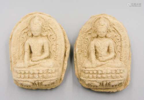 PAIR OF 13TH CENTURY BUDDHIST FIGURE SATCHAYA