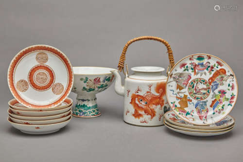 Miscellaneous Group of Chinese Porcelain Articles Qing Dynasty and later