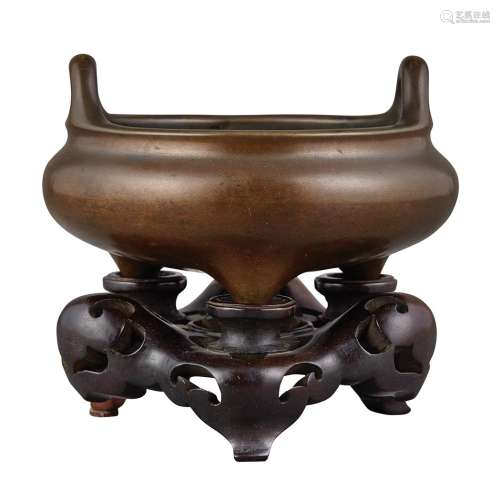 Chinese Bronze Tripod Censer Qing Dynasty