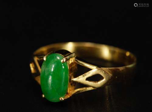 Jadeite Ring Mounted 20K Gold