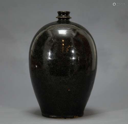 A Large Black and Oil Spot Glazed Meiping Vase