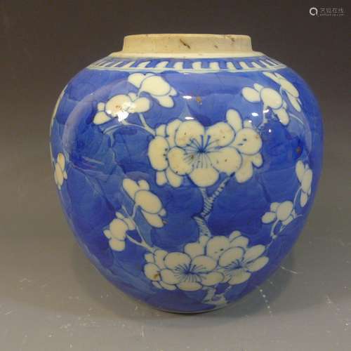 ANTIQUE CHINESE BLUE WHITE PORCELAIN JAR KANGXI MARK 19TH CENTURY