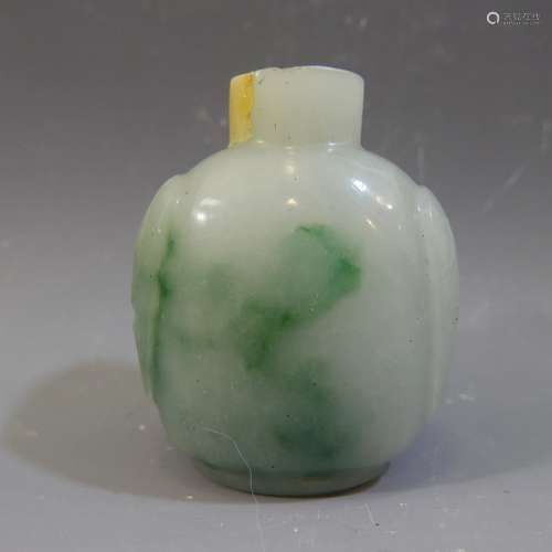 ANTIQUE CHINESE PEKING GLASS SNUFF BOTTLE