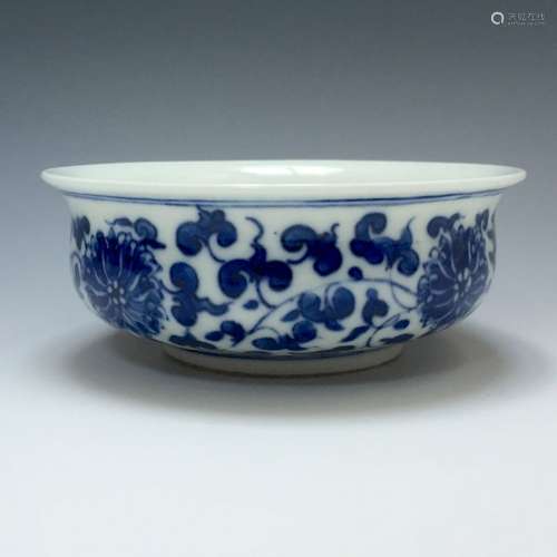 A BLUE AND WHITE FLOWER BOWL, KANGXI