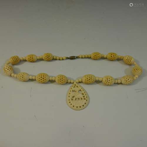 CHINESE CARVED ROUND BEADS PENDANT & NECKLACE