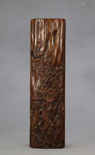 Chinese Qing Dynasty ChenXiang Wood Hand Rest