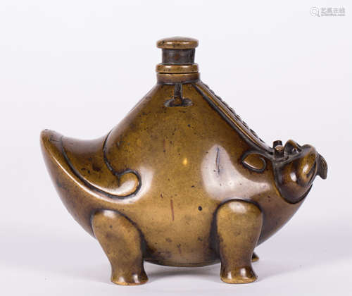 CHINESE BRONZE BEAST SHAPE INK DISPENSER