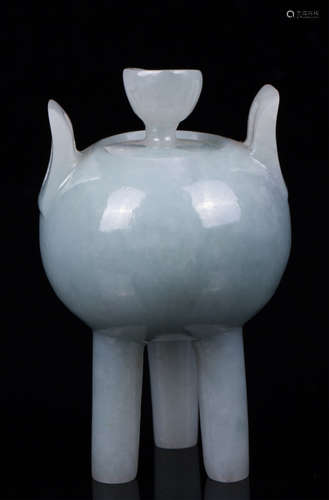 CHINESE JADEITE TRIPOD COVER CENSER