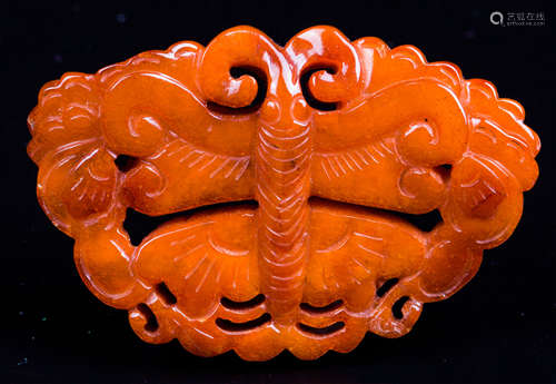 MING DYNASTY HONEY AMBER PENDANT, BUTTERFLY