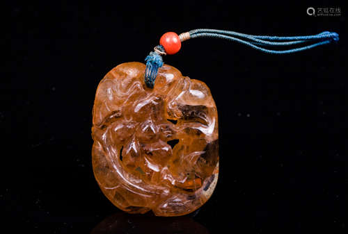 CHINESE QING DYNASTY YELLOW TOURMALINE PENDANT