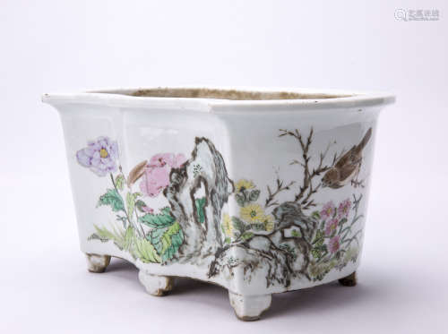 A Chinese Famille-Rose Flowerpot