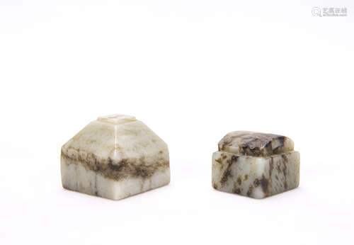 A Pair Of White Jade Seals