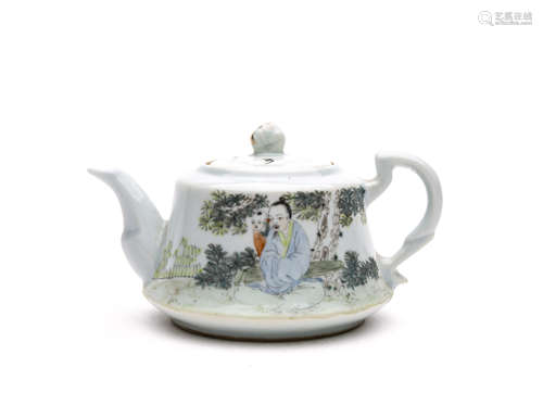 Chinese Famille Rose Porcelain Tea Pot