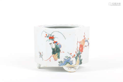 Japanese Kakeimon Porcelain Censer