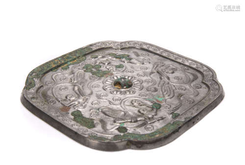 Chinese Flying Pattern Bronze Mirror