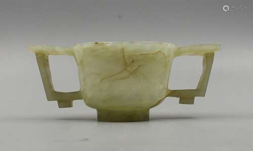 CHINESE QING DYNASTY HETIAN JADE CUP