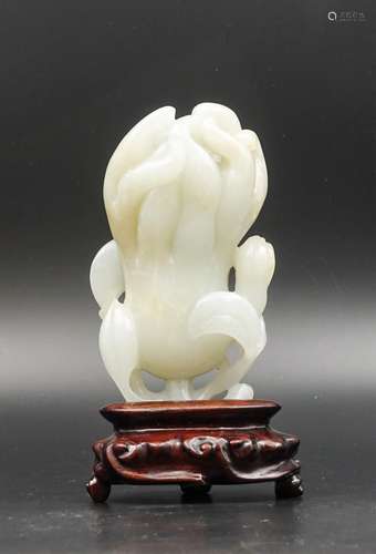 CHINESE QING DYNASTY WHITE JADE FINGER CITRON