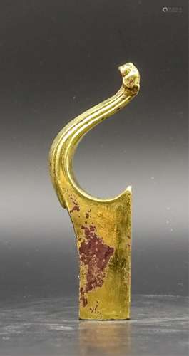 CHINESE HAN DYNASTY GILT BRONZE HANDLE